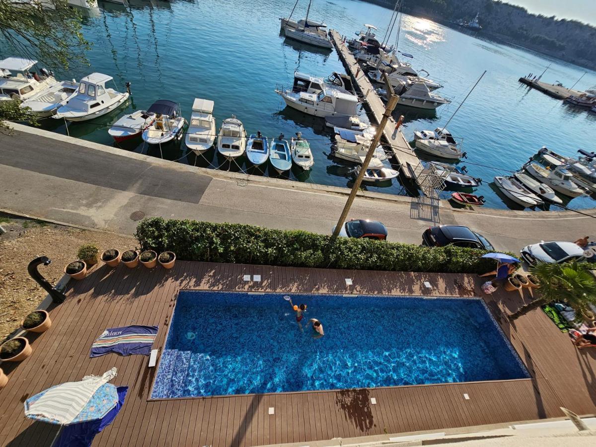 Villa Gaj Omišalj Exteriér fotografie